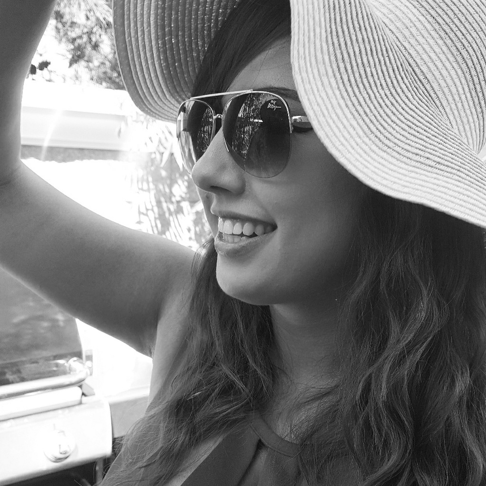 Meet your Posher, Alexis
